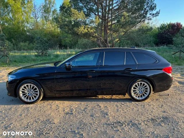 BMW Seria 5 520d Luxury Line sport - 10