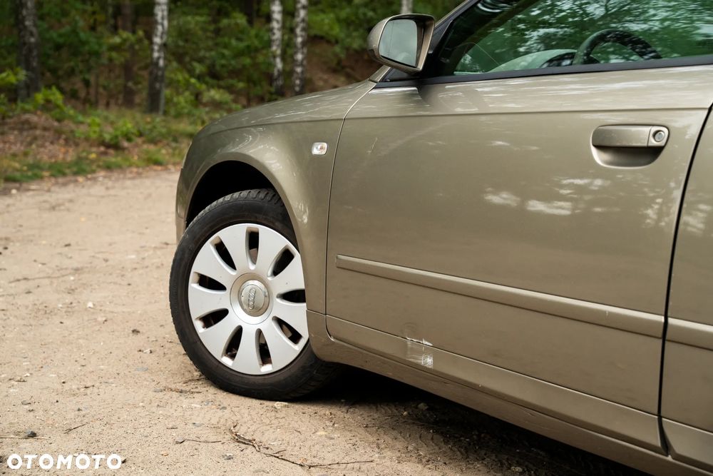 Audi A4 Limousine 2 - 7