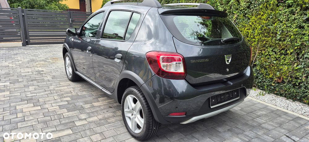 Dacia Sandero - 5
