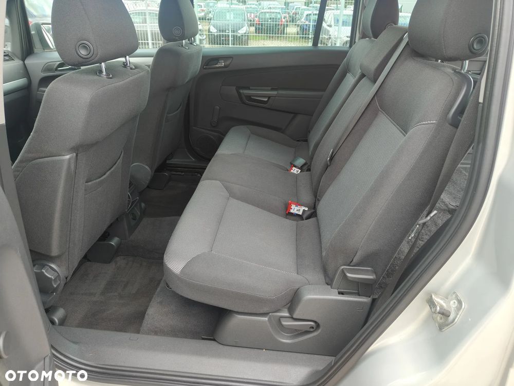 Opel Zafira 1.8 Edition 111 Jahre - 16