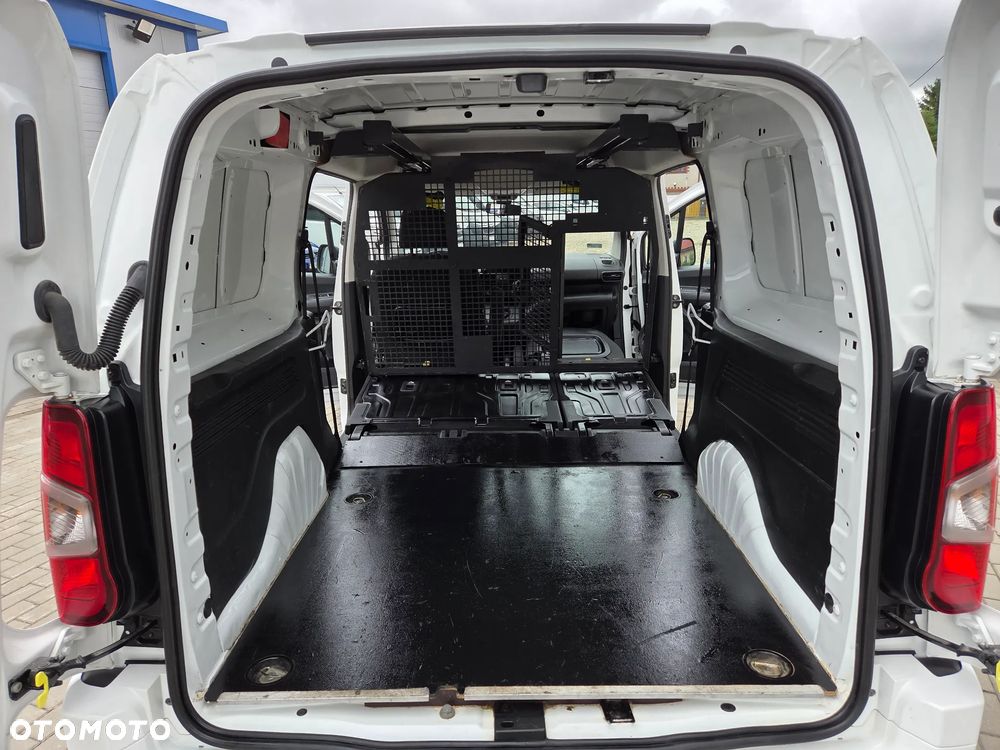 Opel Combo XL 1.5 CDTI Enjoy S&S - 23