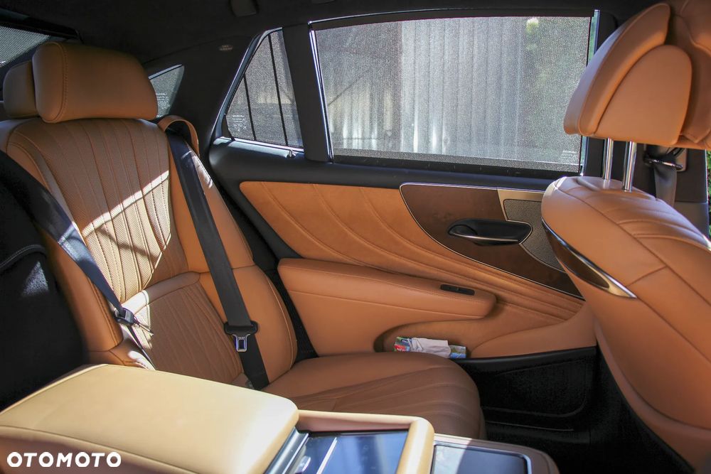 Lexus LS 500h Prestige AWD - 13