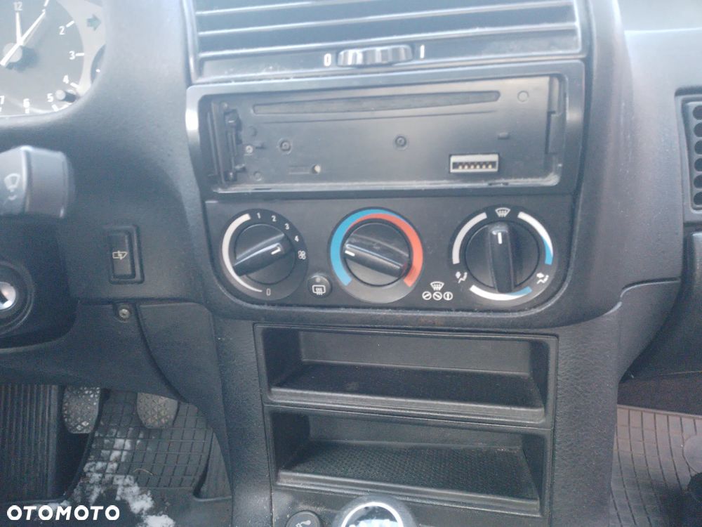 BMW E36 SEDAN 90-99 316 I -  OSŁONA PRZECIWSŁONECZNA PRAWA LEWA - 23