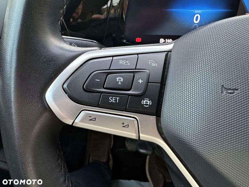 Volkswagen Golf 2.0 TDI Special Edition - 19