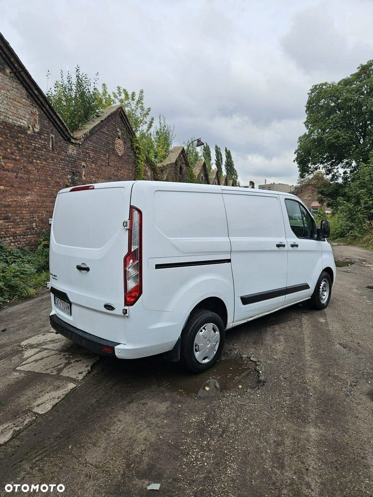 Ford Transit Custom - 3