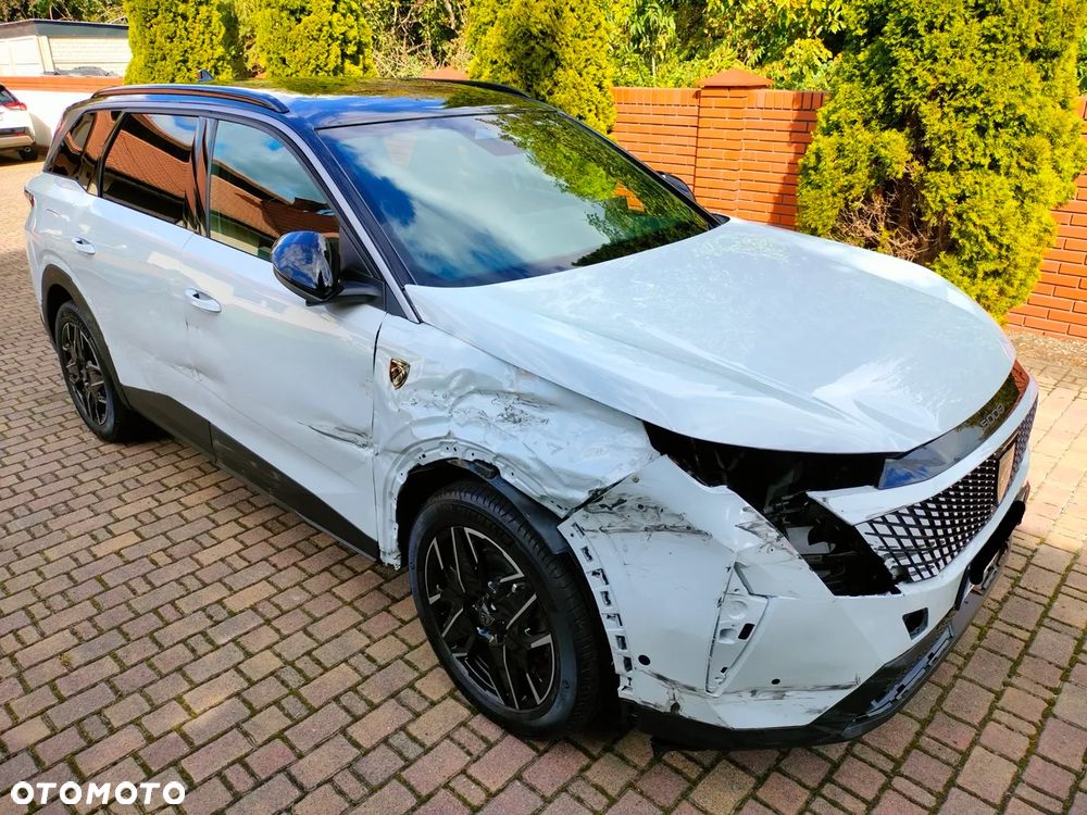 Peugeot 5008 1.2 PureTech mHEV GT S&S e-DCS6 - 10