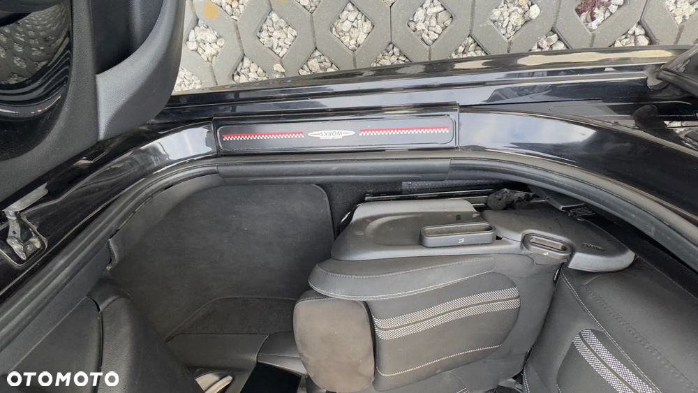 MINI Cooper John Works Trim - 22