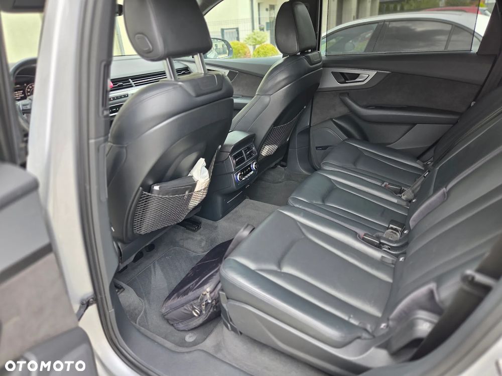 Audi Q7 - 14