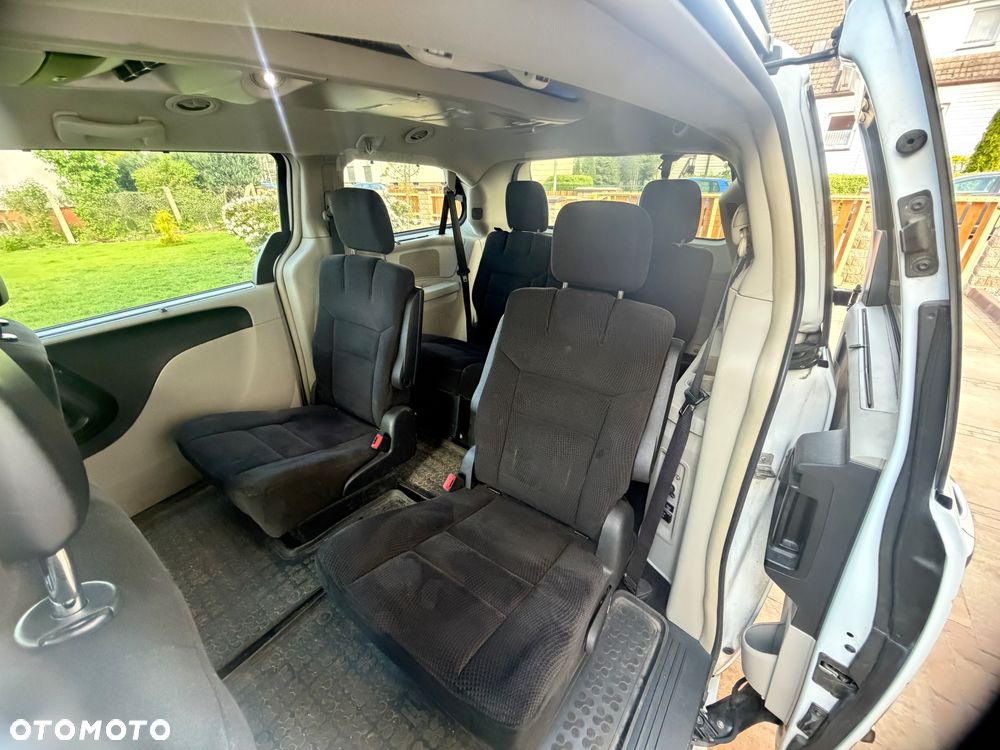 Chrysler Town & Country 3.6 Touring - 7