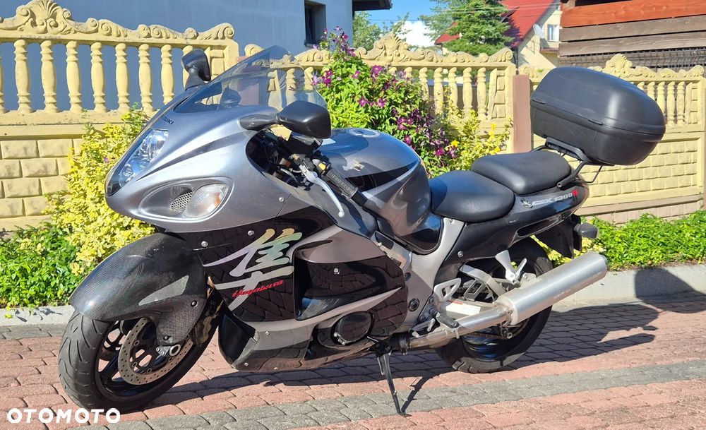 Suzuki Hayabusa - 1