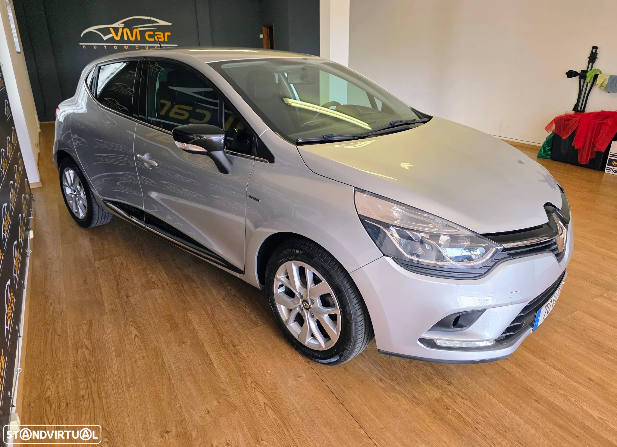 Renault Clio 0.9 TCe Limited Edition - 14