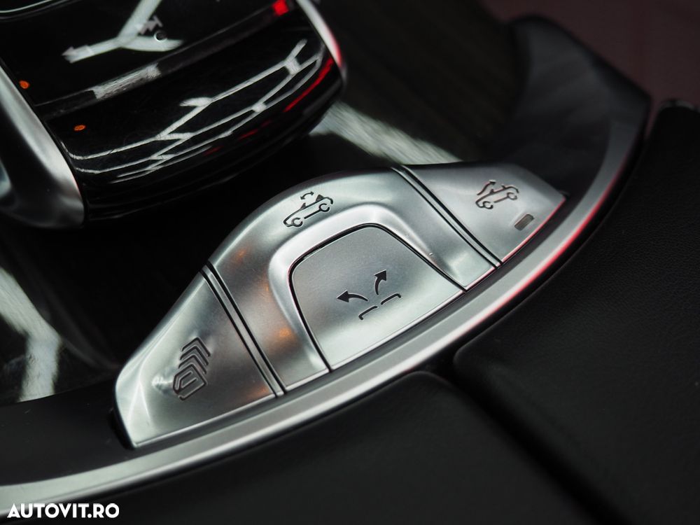 Mercedes-Benz C 220 d 4MATIC 9G-TRONIC AMG Line - 25