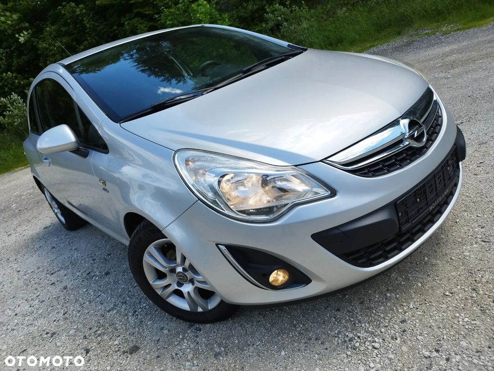 Opel Corsa - 4