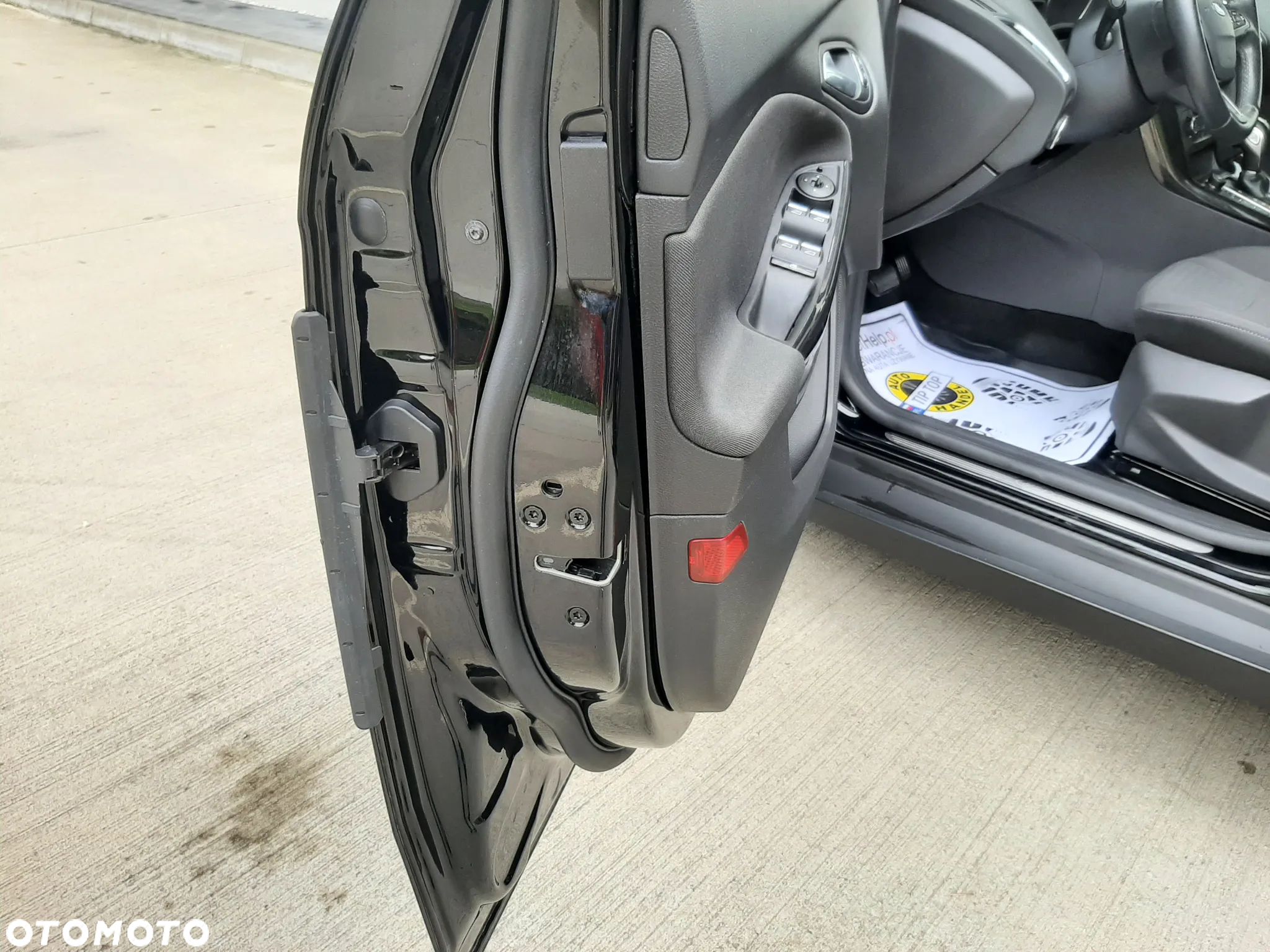 Ford Focus Turnier 1.5 EcoBoost Start-Stopp-System TITANIUM - 12