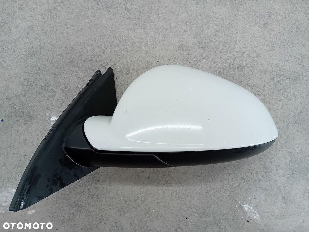 LUSTERKO LEWE OPEL INSIGNIA A 13269563  13268449 Z40R - 1
