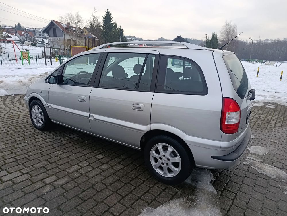 Opel Zafira 1.6 Edition - 11