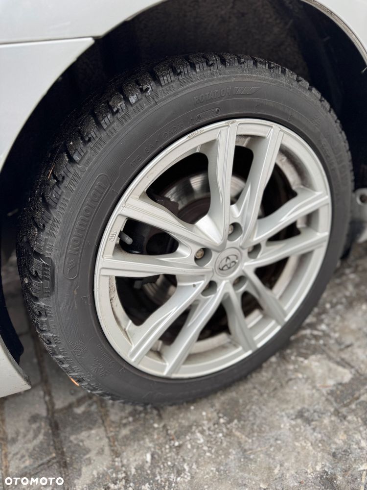 Toyota Avensis 2.0 D-4D Sol plus+NAVI - 16