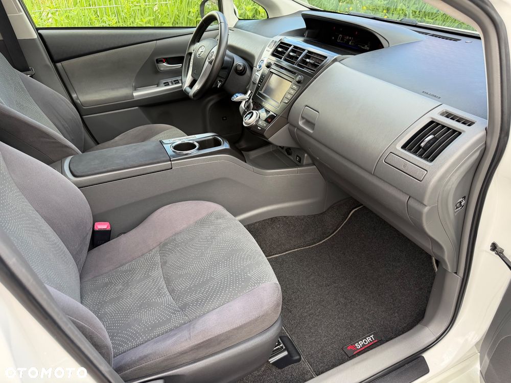 Toyota Prius+ 1.8 HSD Prestige - 31