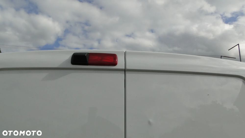 Renault Trafic - 10
