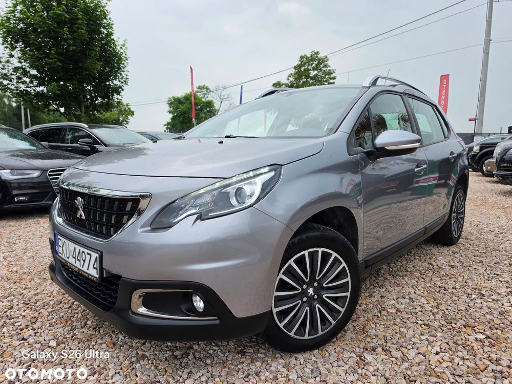 Peugeot 2008 1.2 Pure Tech Active S&S EAT6 - 17