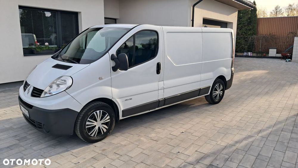 Renault Trafic - 10