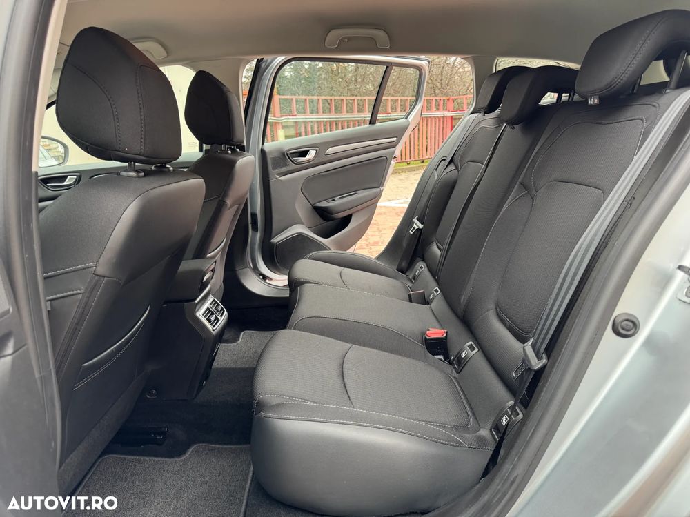 Renault Megane BLUE dCi 115 TECHNO - 18