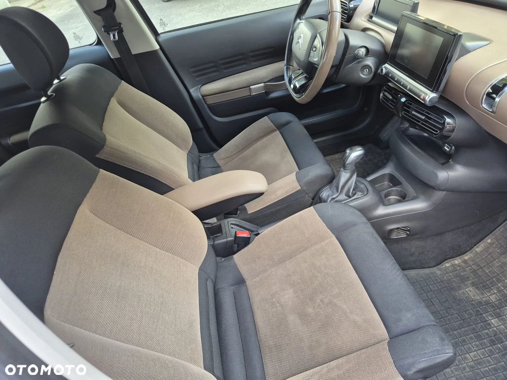 Citroën C4 Cactus 1.2 PureTech Shine - 17