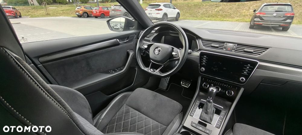 Skoda Superb 2022 photo 4