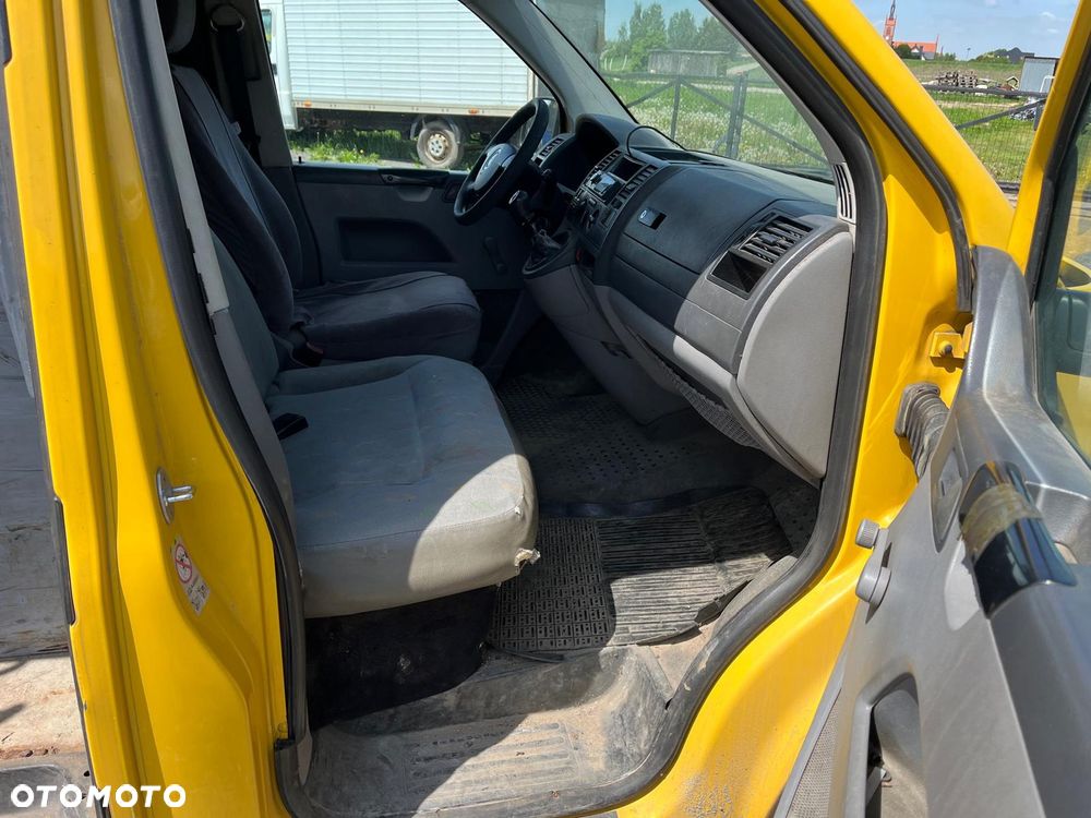 Volkswagen Transporter - 8