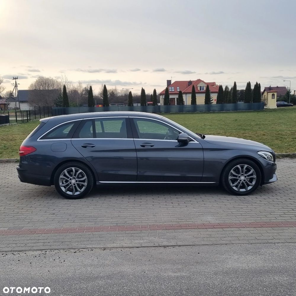 Mercedes-Benz Klasa C 220 CDI Elegance - 8
