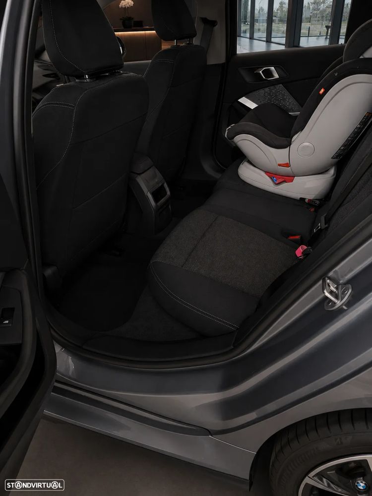 BMW 116 Pack Desportivo M - 10