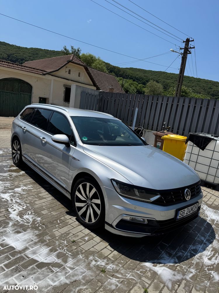 Volkswagen Passat 2.0 TDI DSG 4Motion R Executive - 1