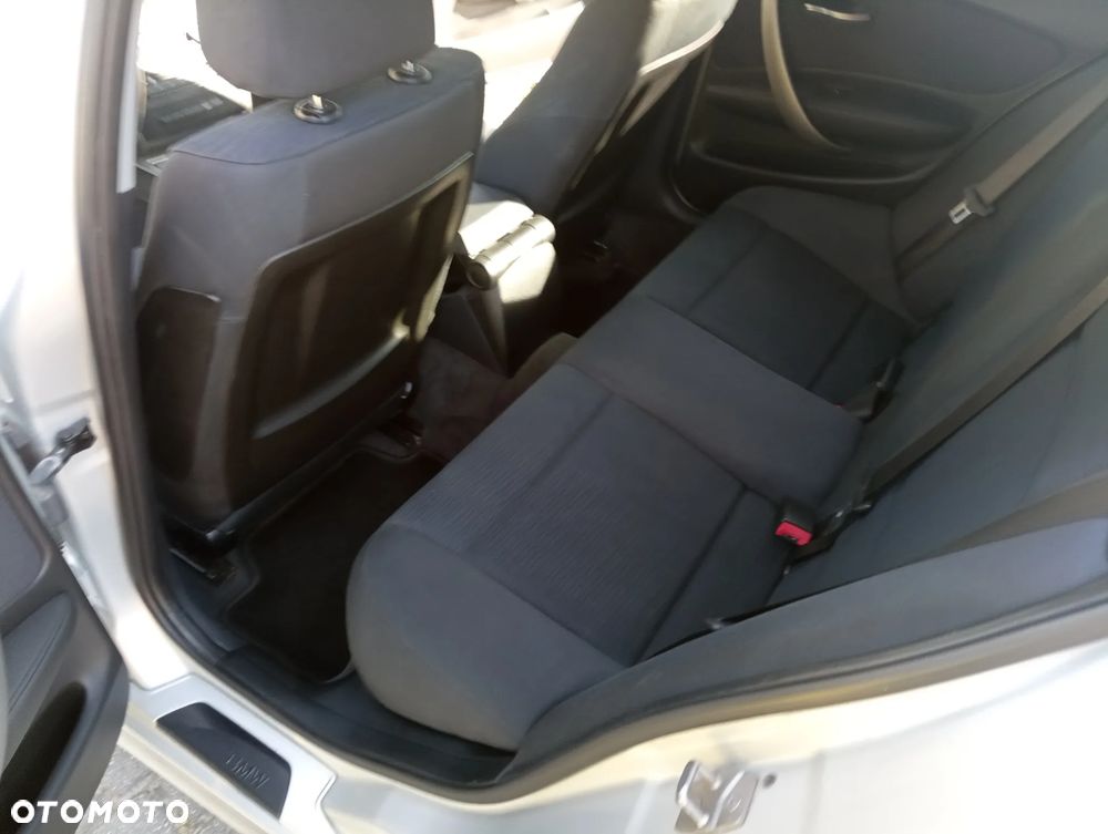 BMW Seria 1 - 11