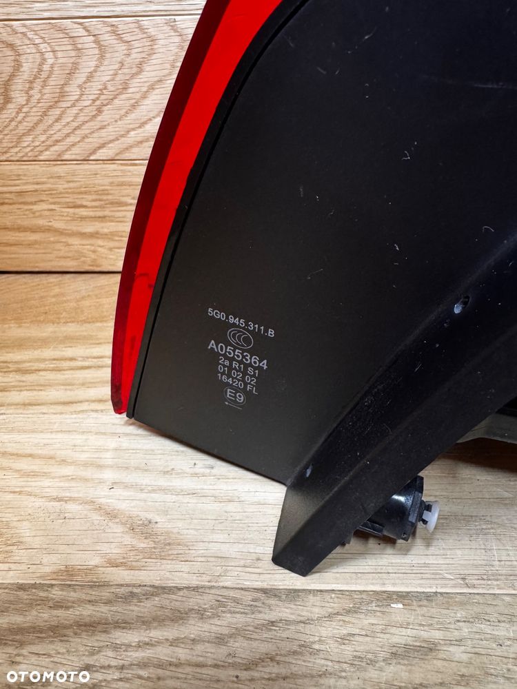 LAMPY TYLNE GOLF 7 KOMPLET - 13