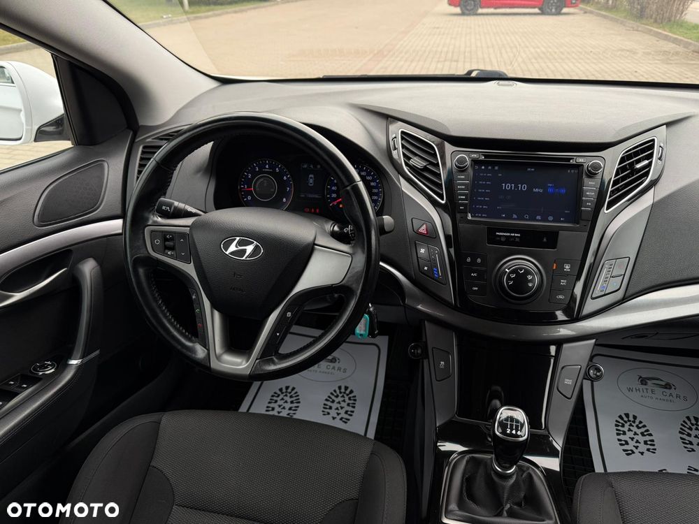 Hyundai i40 Kombi 1.6 Classic - 30