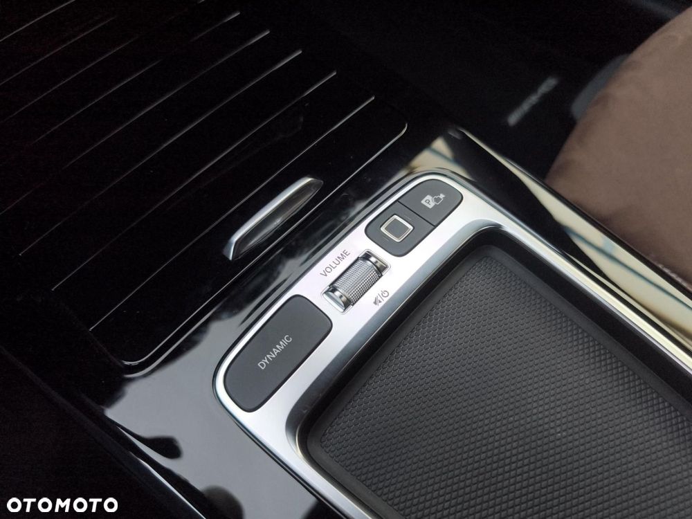 Mercedes-Benz CLA - 19