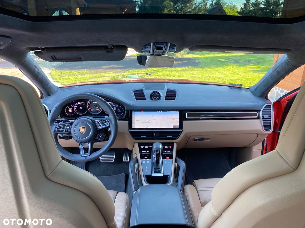Porsche Cayenne - 19
