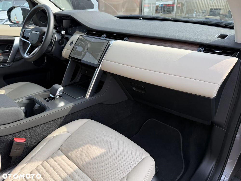 Land Rover Discovery Sport D200 - 8