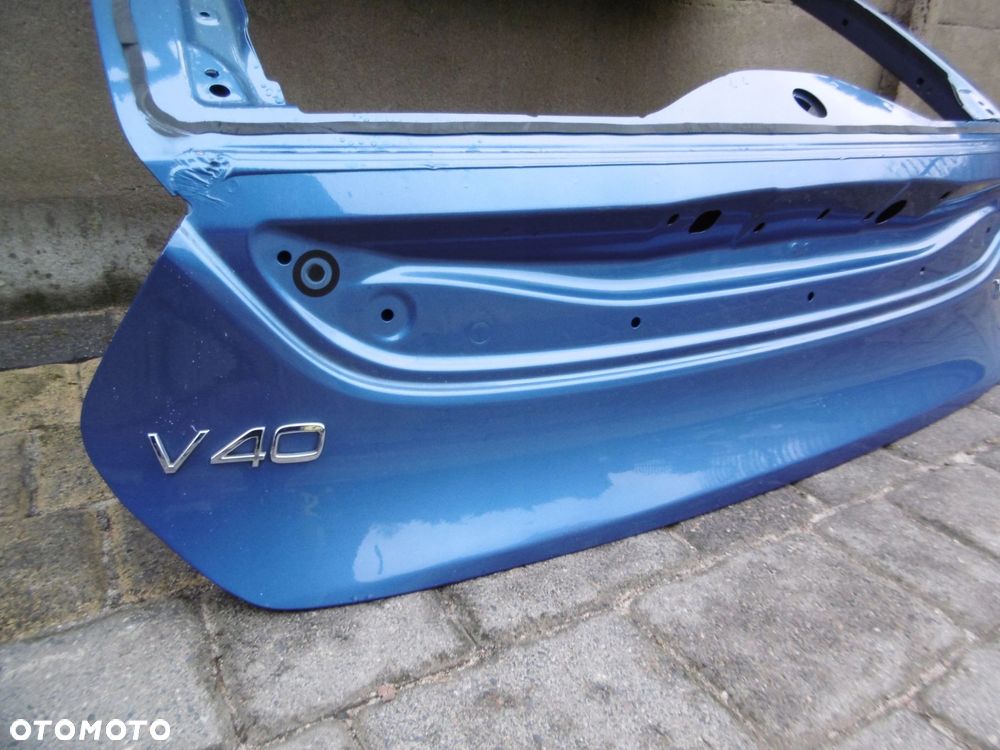 volvo v40 ii - klapa tylna - 2