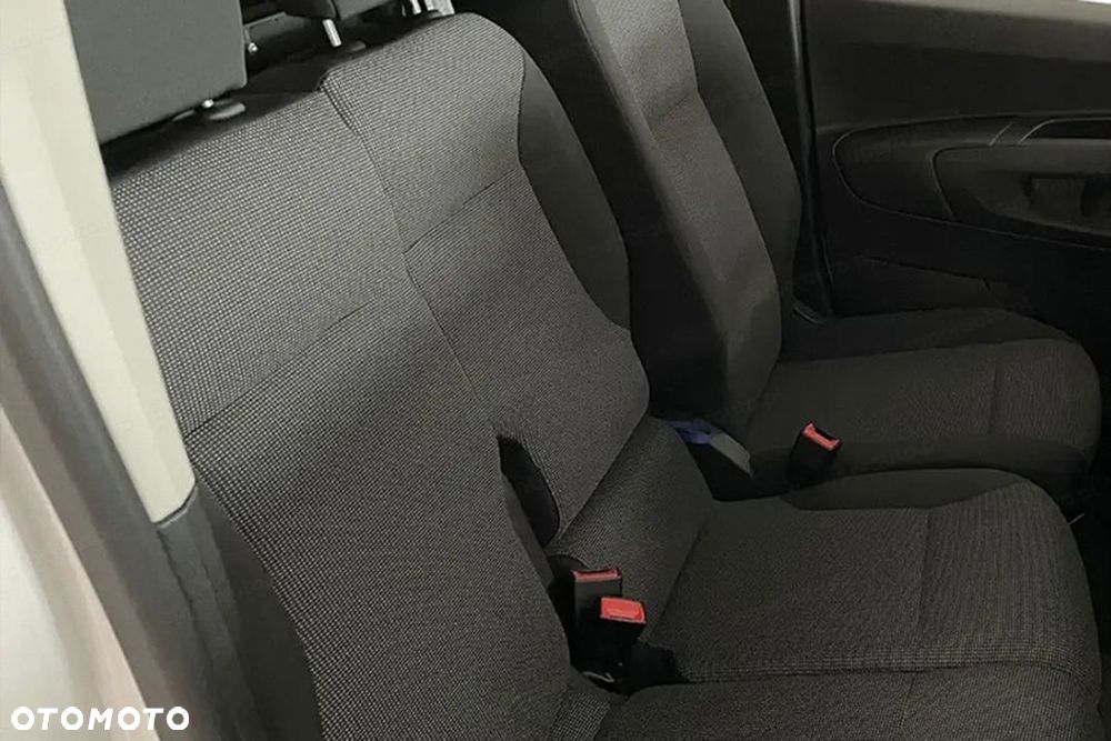 Opel Combo Van Cargo XL L2H1 1.5 100KM - 9