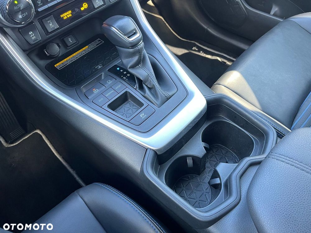 Toyota RAV4 2.5 Hybrid Selection 4x2 - 17