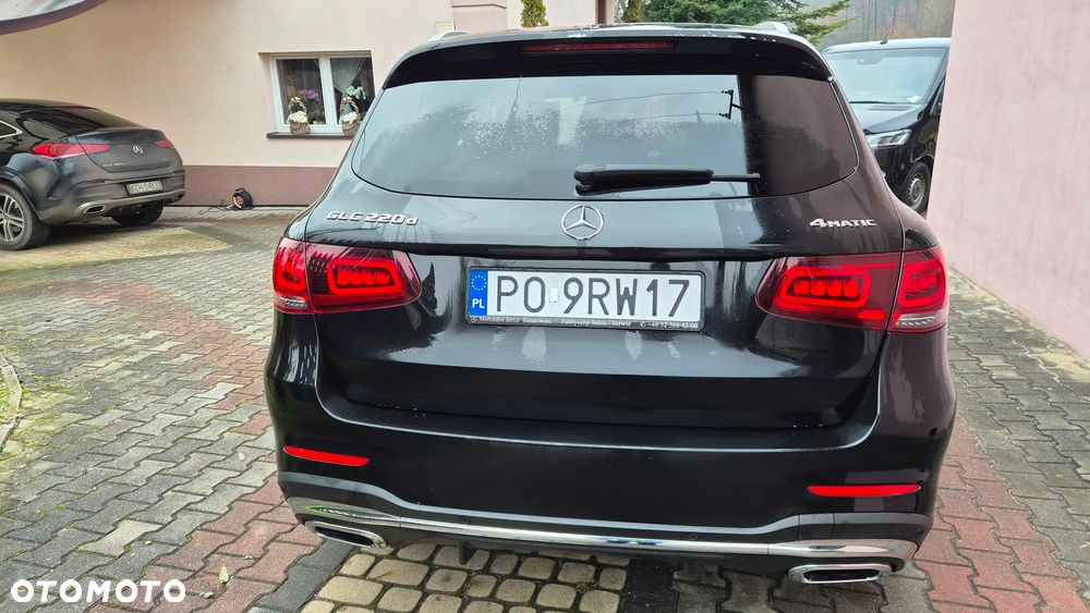 Mercedes-Benz GLC 220 d 4Matic 9G-TRONIC AMG Line Plus - 12