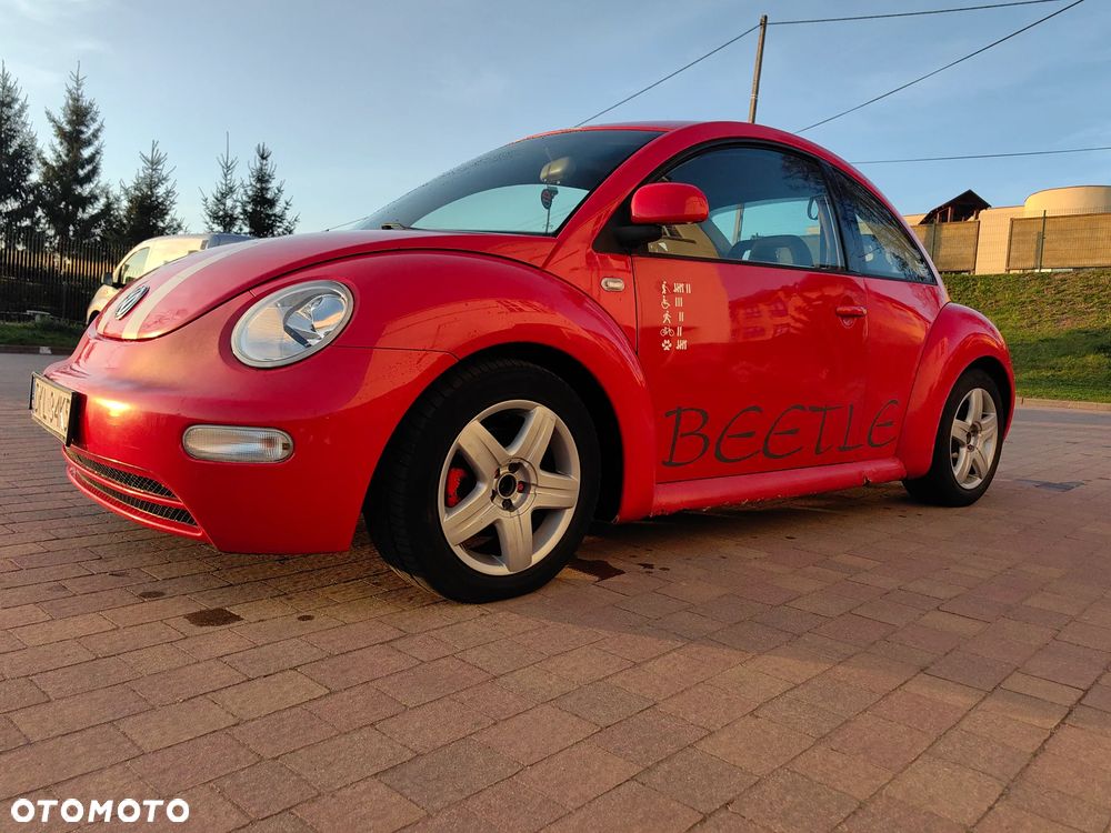 Volkswagen New Beetle - 11
