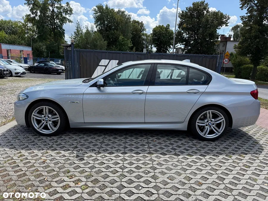 BMW Seria 5 528i xDrive - 10