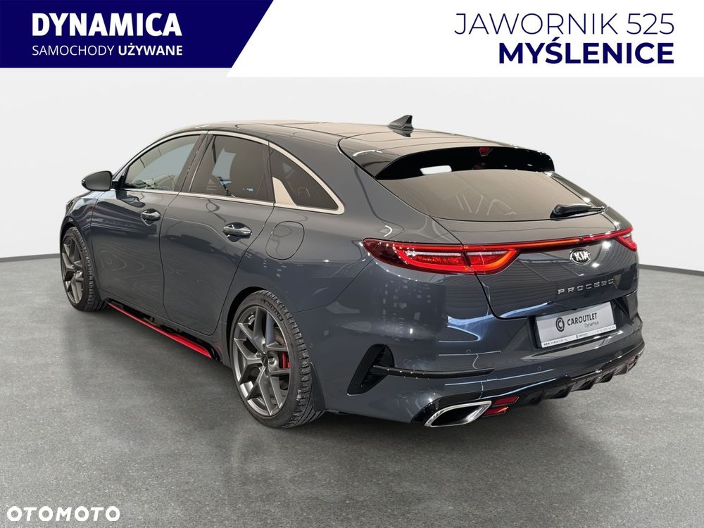 Kia ProCeed - 7