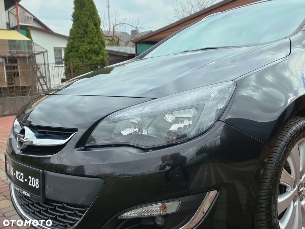 Opel Astra 1.7 CDTI DPF Cosmo - 9