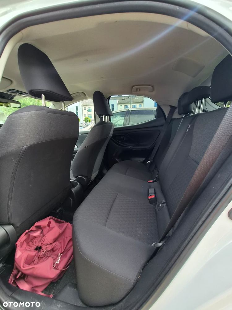 Toyota Yaris 1.5 Comfort - 13