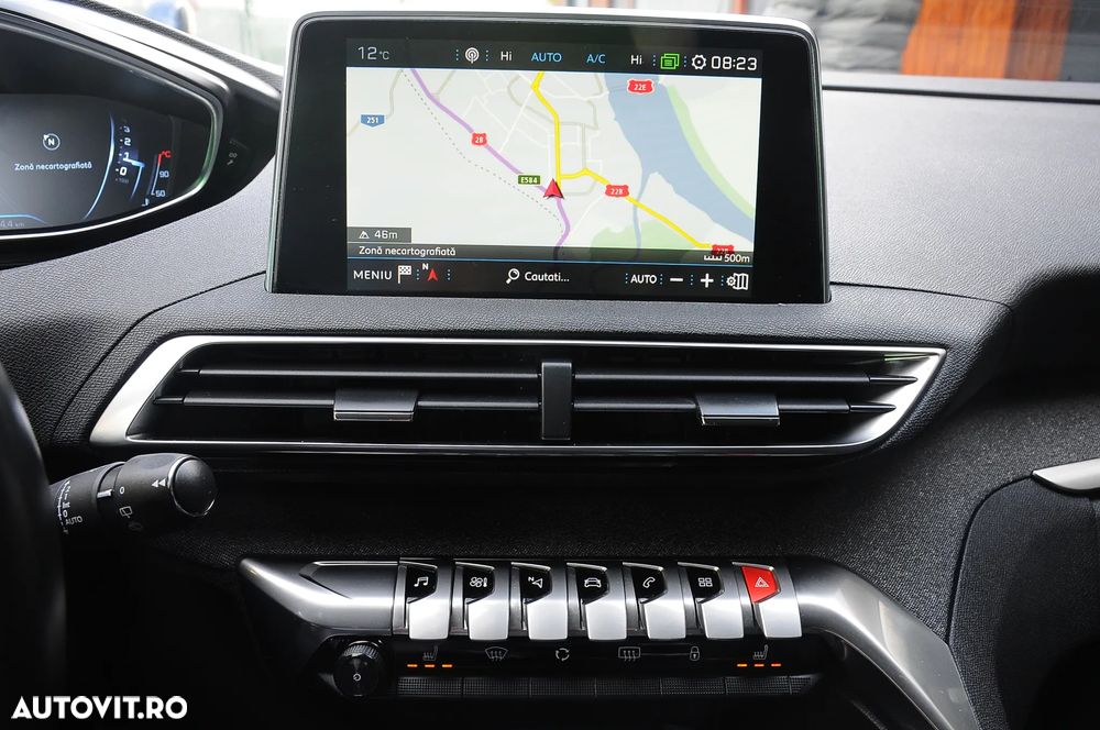 Peugeot 5008 1.5 BlueHDI s&s Allure - 12