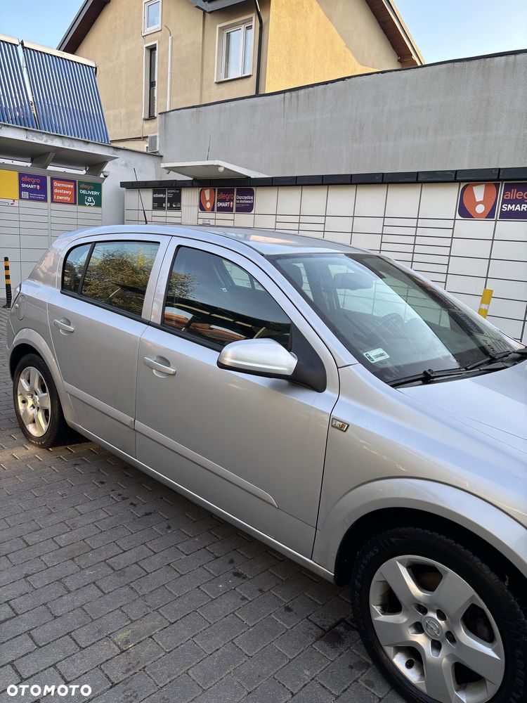Opel Astra - 4