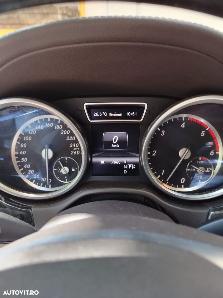 Mercedes-Benz GL - 11